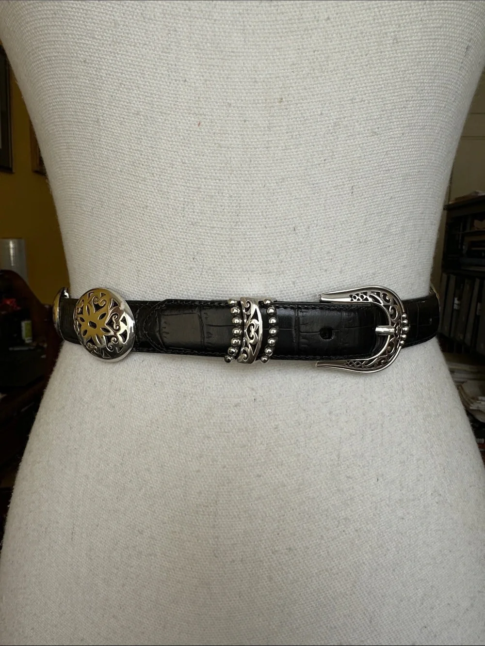 Brighton Women’s Black Croc-Embossed Western-Inspired Leather Belt Silver Buckle